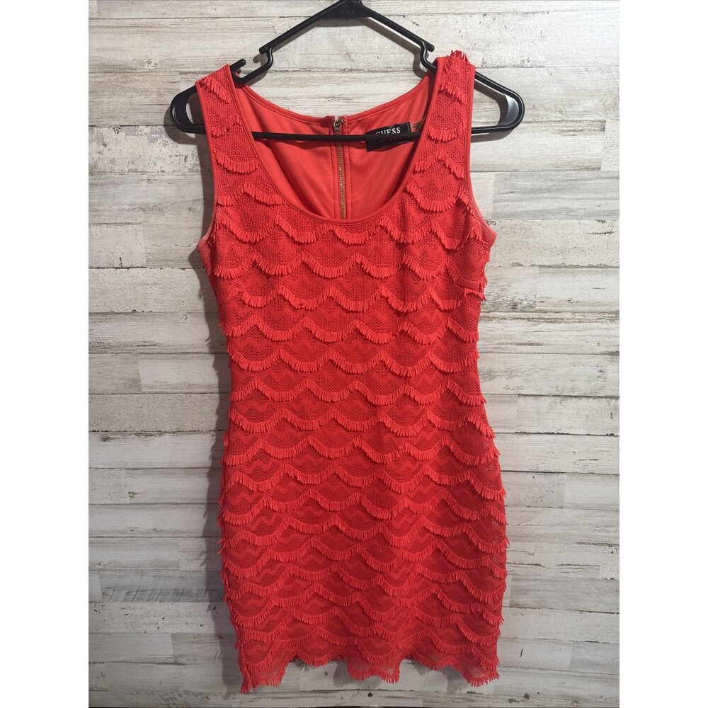 GUESS SZ 0 Red Scalloped Crochet Lace Dress